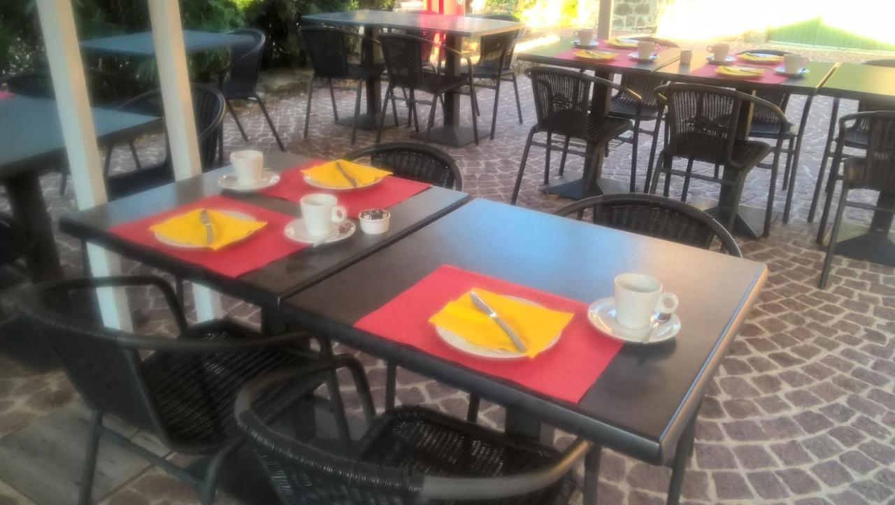 La Bastide Du Soleil Otel Vinezac Dış mekan fotoğraf